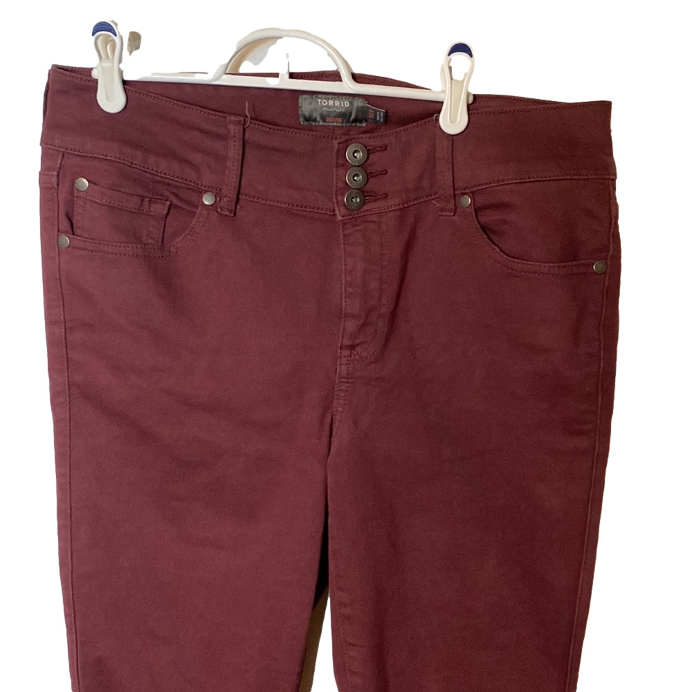 Torrid Women's Burgundy Jeans